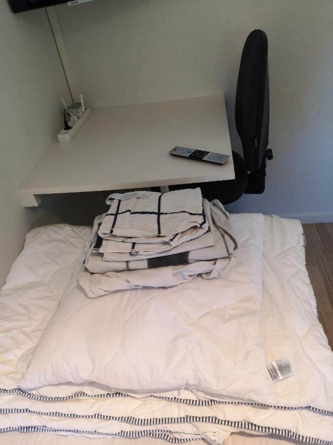 Commuter Room For One Or Two People Munkebo 외부 사진